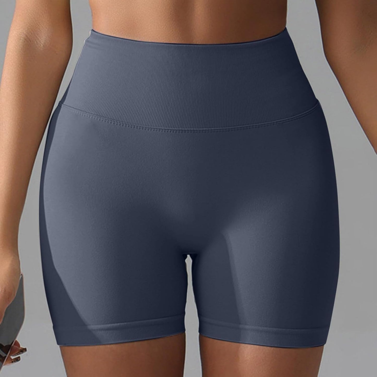 SHORTS DEPORTIVOS AJUSTADOS